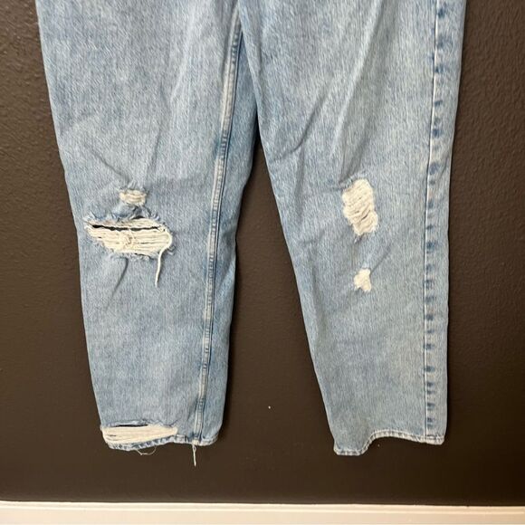 Urban Outfitters, BDG Authentic Straight Distressed Jeans 29X30 - Picture 5 of 11